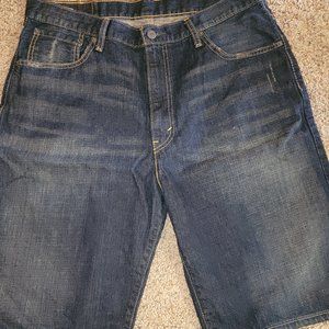 Levi 569 shorts